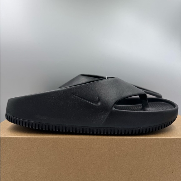 Nike Calm Flip Flop Black Slides BRAND NEW Size 9 Women - Picture 1 of 8